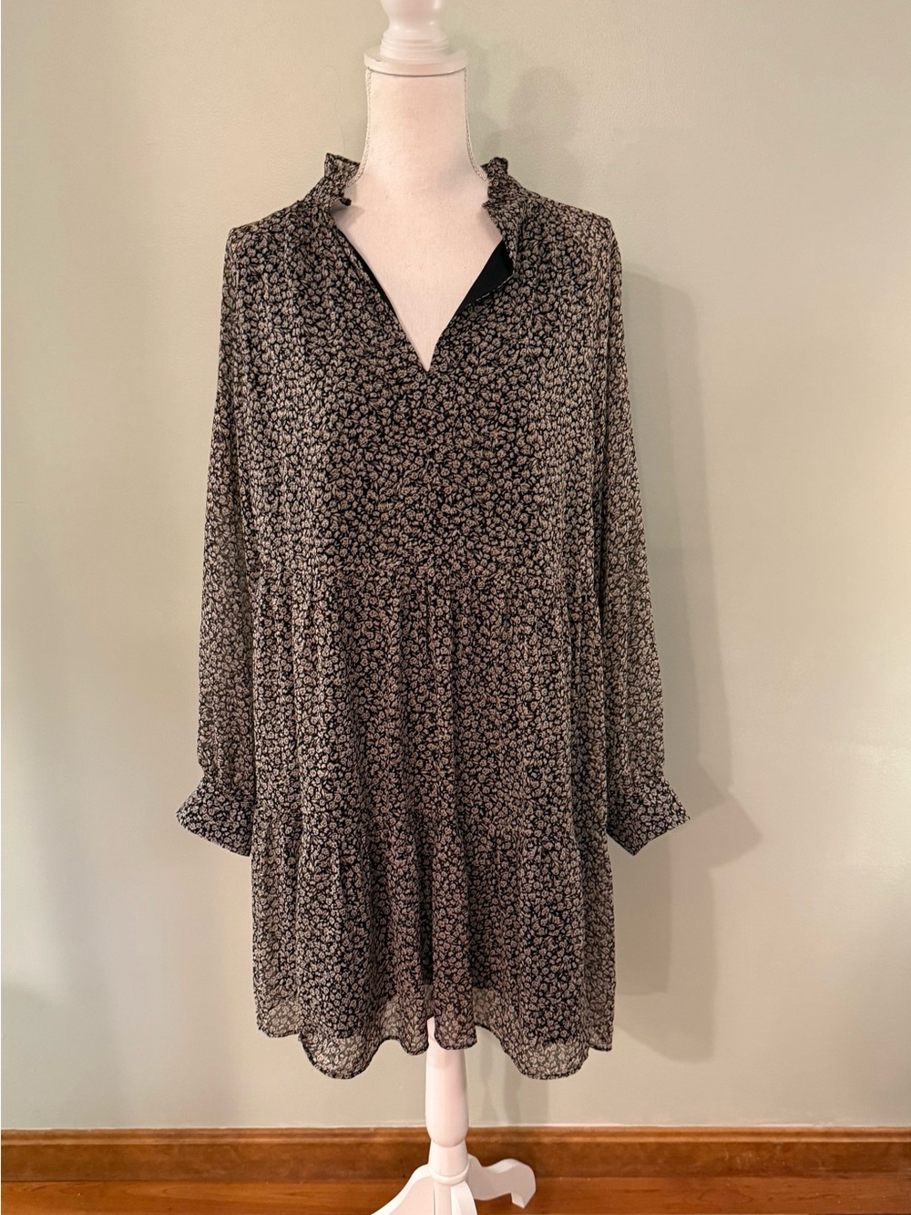 Black Floral Long-Sleeve Ruffle Neck Peasant Dress